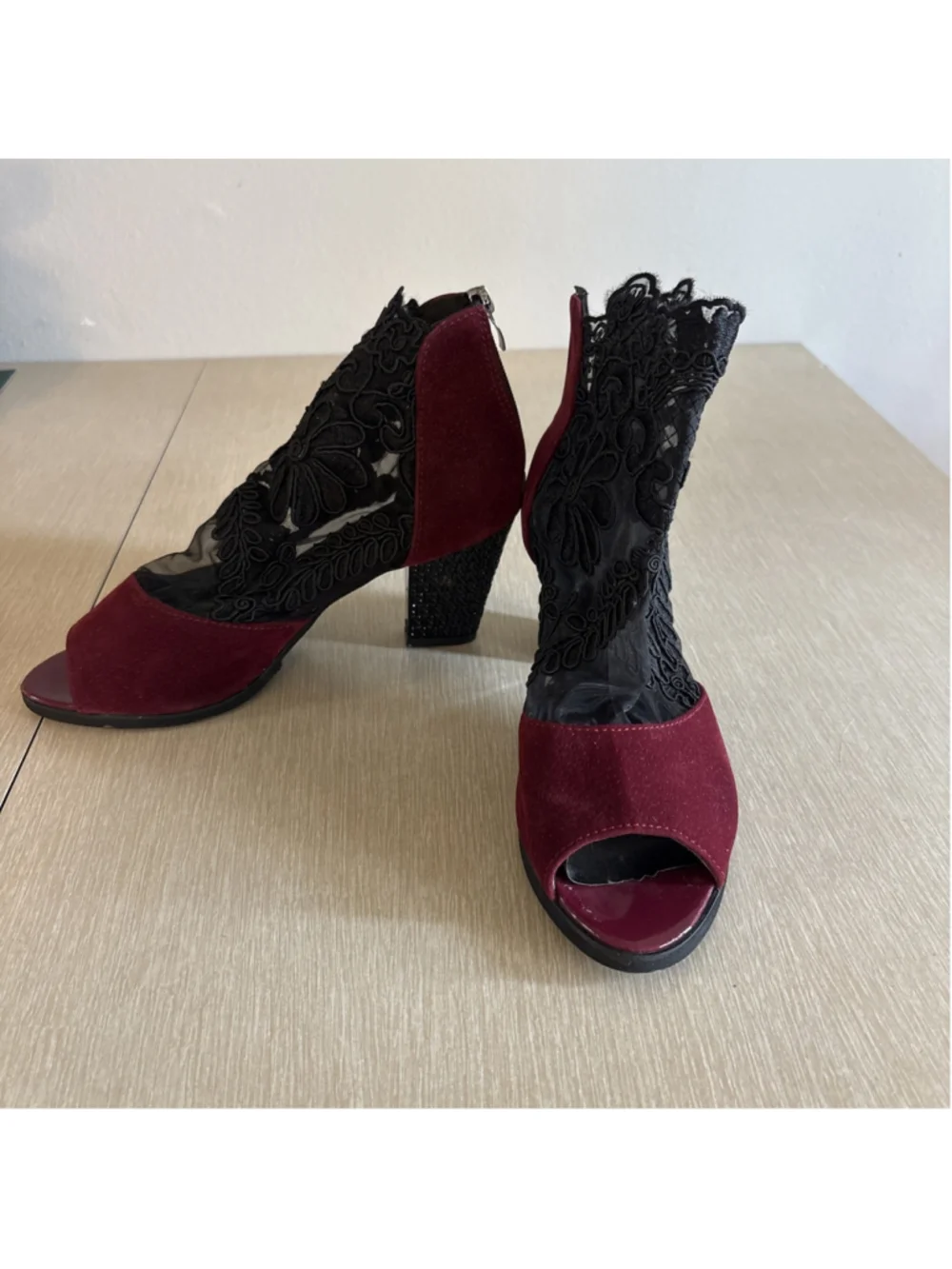 Burgundy Black Lace Ankle Boots Peep Toe Block Heel Women 39(8-8.5) 1190